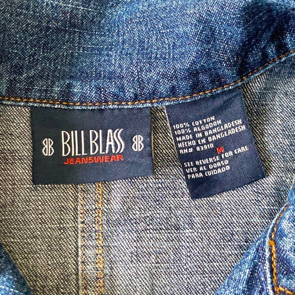 LIKE NEW Bill Blass Denim Jacket - Darkwash - Picture 7 of 8